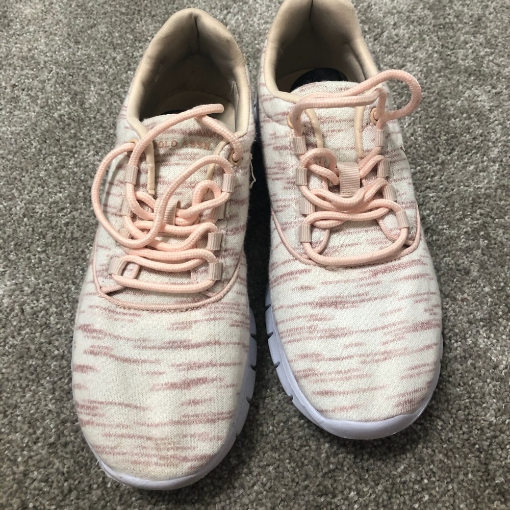 US Polo Assn. Tennis Shoes - 7 Pink Cream💕